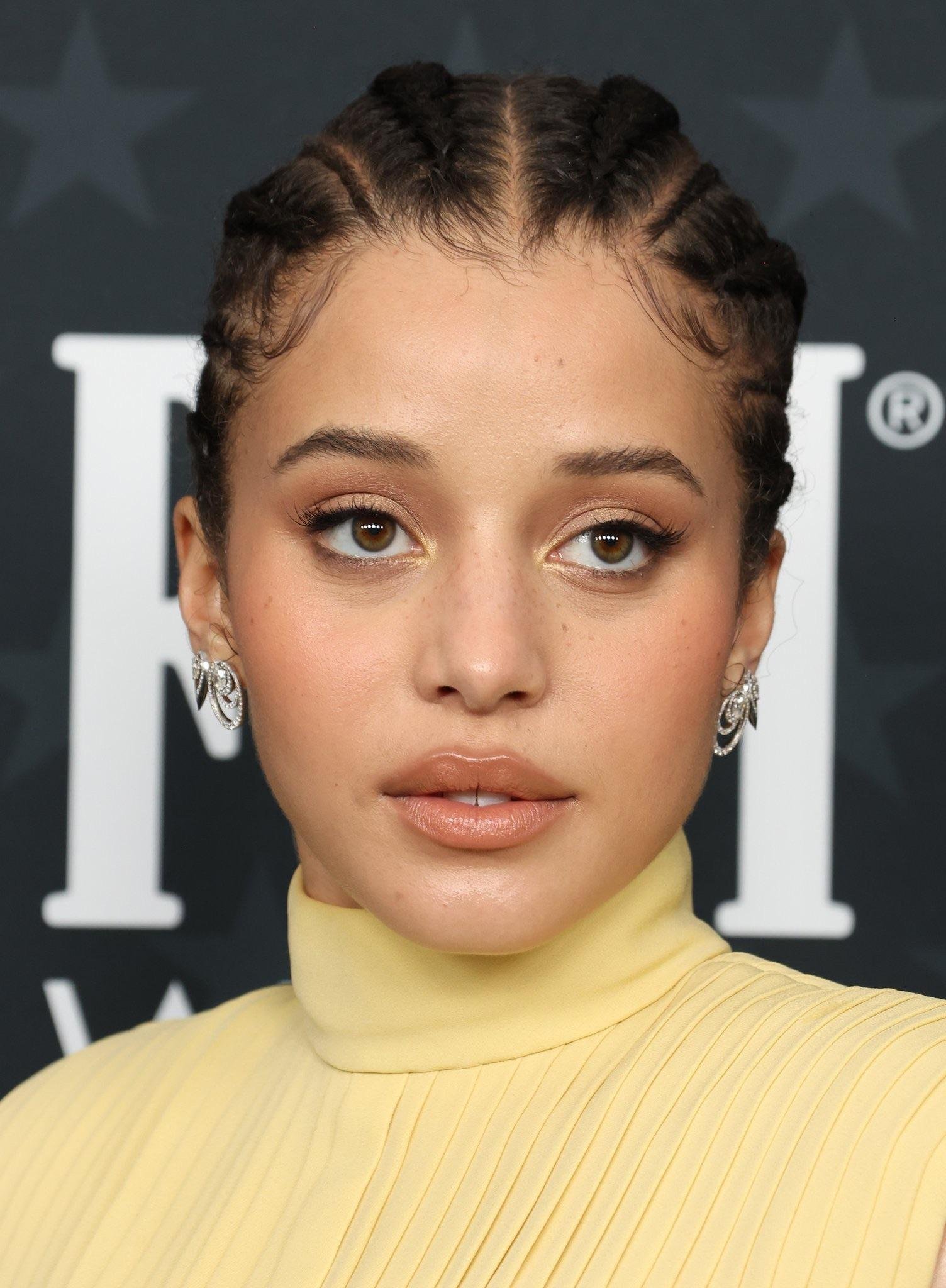 Cast de Movies Chase Infiniti